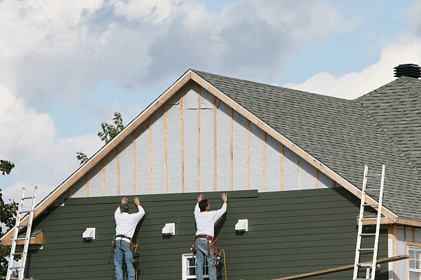 Professional Emergency Siding Repair technician working in Rossiter, PA
